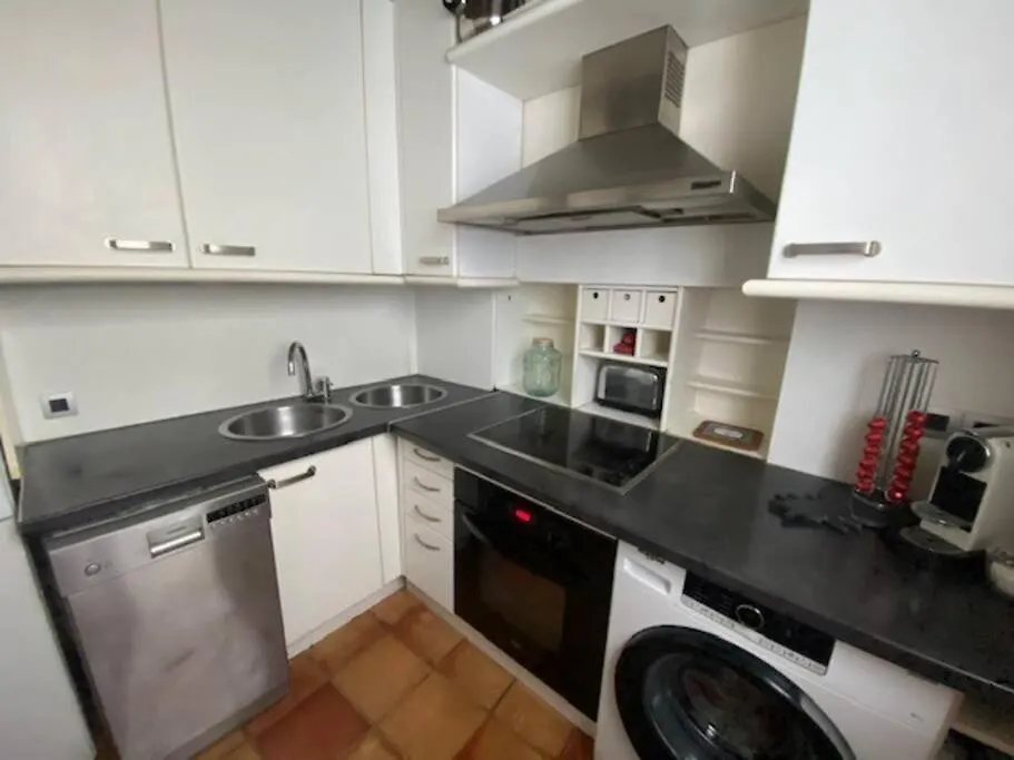 Duplex - Ile Saint Louis Apartment Paris France